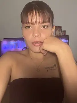 Snapshot of Zoe_mayers chatting on 05.11.26 Zoe mayers online show from 05.11.26
