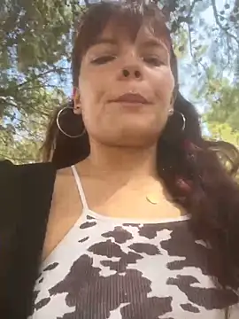 Snapshot of Zoe_mayers chatting on 05.17.26 Zoe mayers online show from 05.17.26