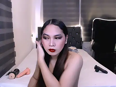 sylvannia cumslut online show from 12.03.25