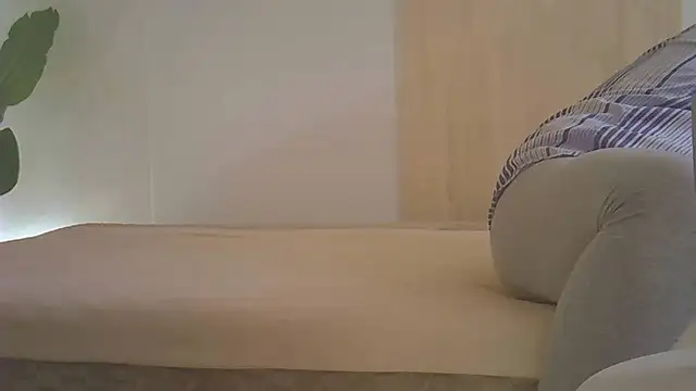 kyono-iyashi online show from 04.19.26