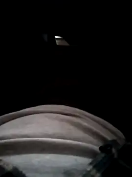 erdestruttor18 online show from 12.05.25