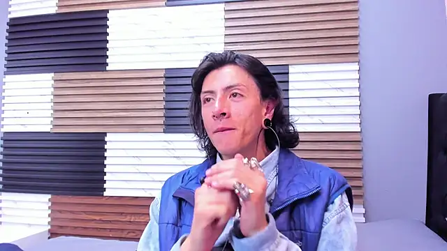 LiamShelby online show from 12.17.25