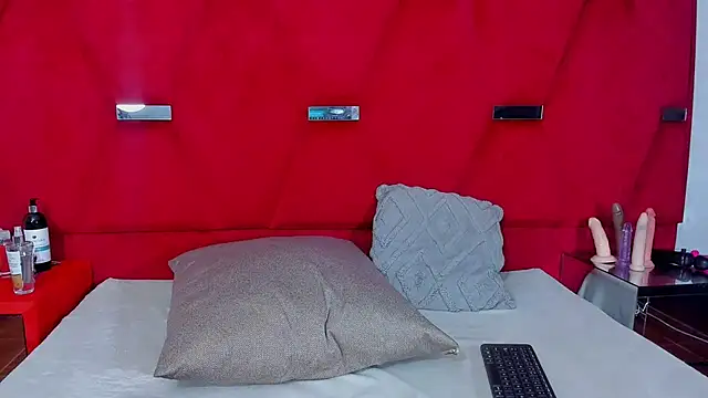 peachrouge online show from 07.03.26