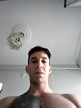 Snapshot of hazarcannn chatting on 04.25.26 hazarcannn online show from 04.25.26
