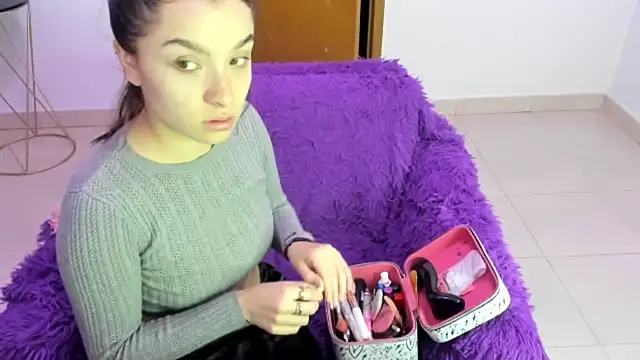 Honney 19 online show from 01.10.26