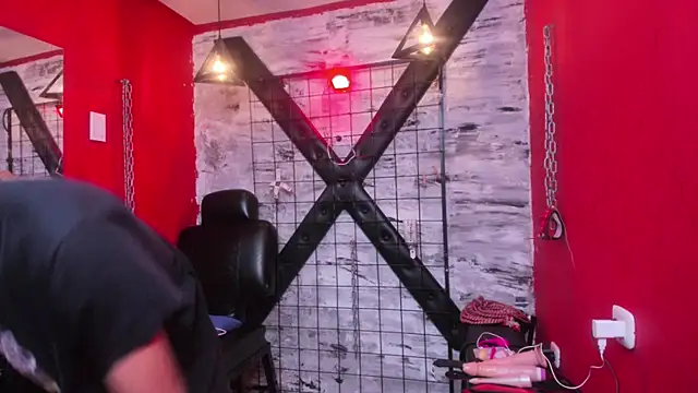 Isa n Jack online show from 12.21.25