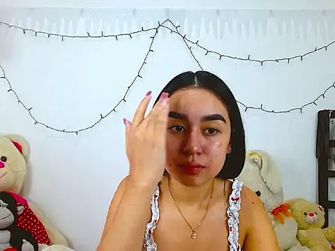 SiennaLorens online show from 01.10.26