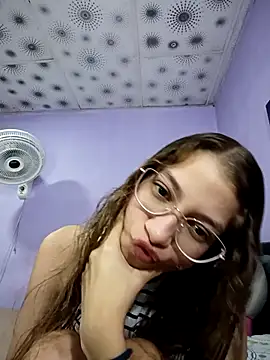 Vanneskk online show from 12.14.25