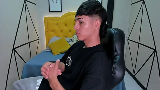 Ethan Jamees online show from 02.06.26