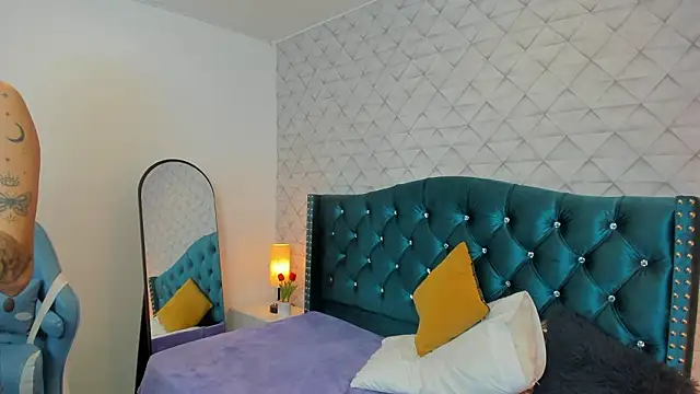 Valery jame online show from 03.27.26