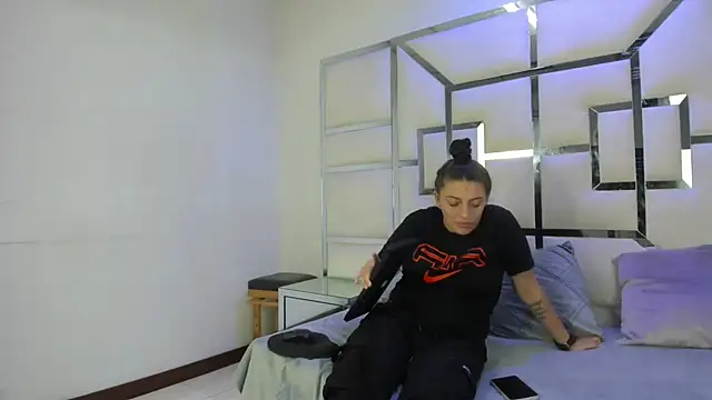 Alyssa Noah online show from 03.28.26