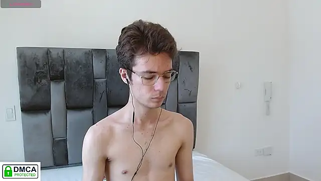 SaccharineSin online show from 11.30.25