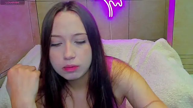 Carolina-sky online show from 07.16.26