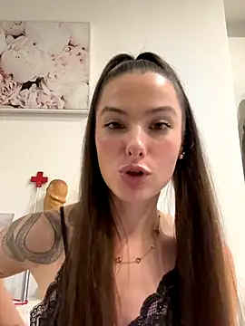 Sugarbellax online show from 12.16.25