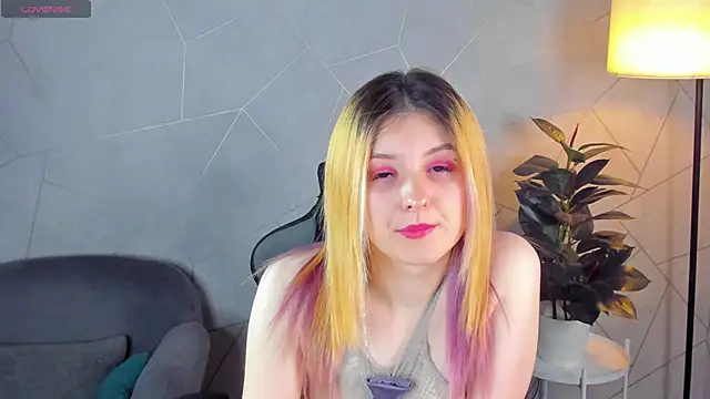 Diana Davis online show from 11.28.25