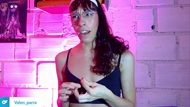 Snapshot of kattycat__ chatting on 11.29.25 kattycat online show from 11.29.25