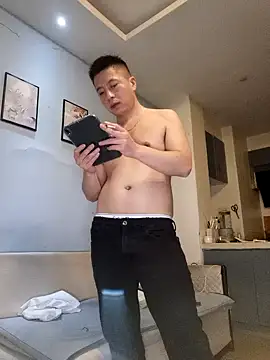 Snapshot of day-18 chatting on 02.05.26 day-18 online show from 02.05.26