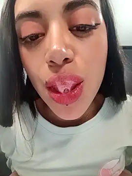 Violett  Rose online show from 12.23.25