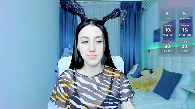 Miss  Linn online show from 01.12.26