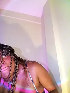 GraceMaaceey online show from 03.11.26