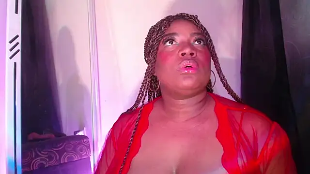 GraceMaaceey online show from 03.13.26