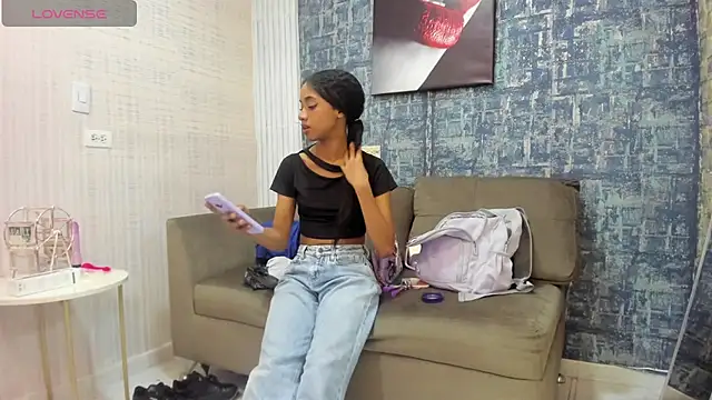 Brizza H033 online show from 12.16.25