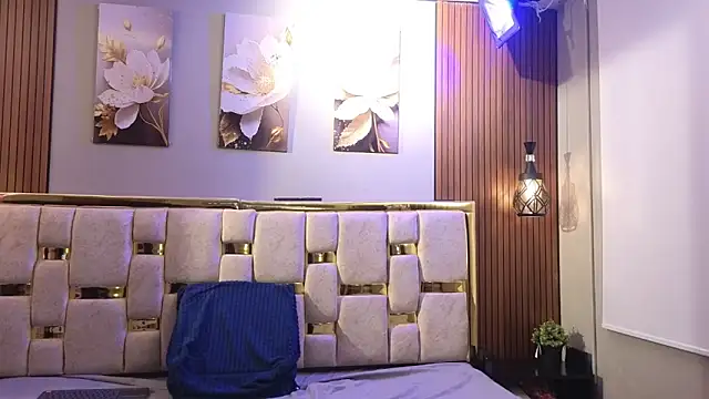  Caroline34 online show from 04.17.26