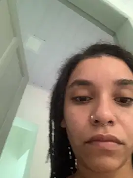 Lillith Bloom online show from 04.07.26