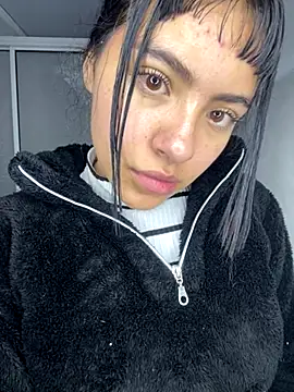 Young candy  online show from 11.30.25