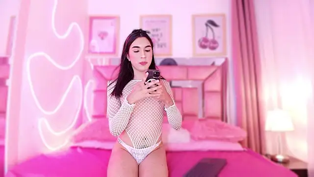 Snapshot of Isa_Villaa chatting on 02.18.26 Isa Villaa online show from 02.18.26