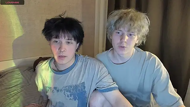 miya meow miku online show from 12.20.25