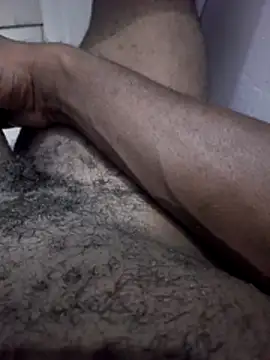 Snapshot of shavvvie chatting on 12.05.25 shavvvie online show from 12.05.25