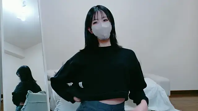 Emiri-jpn online show from 03.05.26