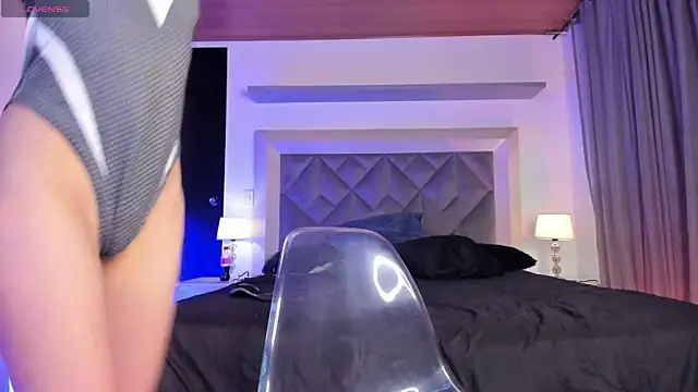 Brenda Tina online show from 12.17.25