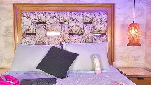 emily dempsey online show from 03.26.26