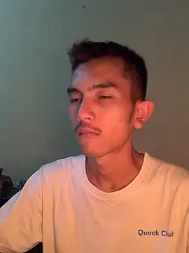 BoyPablo22 online show from 12.01.25