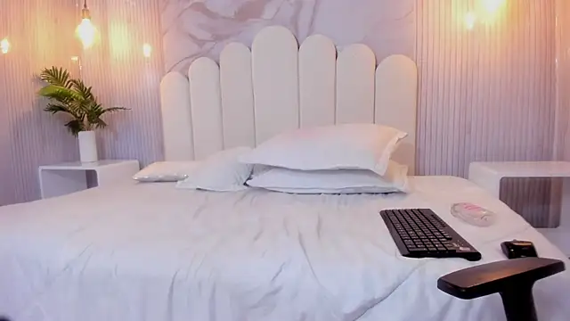 CHLOE BLOWJOB online show from 01.05.26