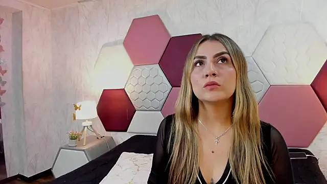 AriaRous online show from 07.12.26