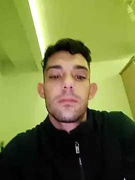 Snapshot of OnlyOneMen chatting on 12.18.25 OnlyOneMen online show from 12.18.25