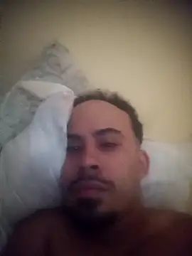 Snapshot of Rodrigues99 chatting on 02.14.26 Rodrigues99 online show from 02.14.26