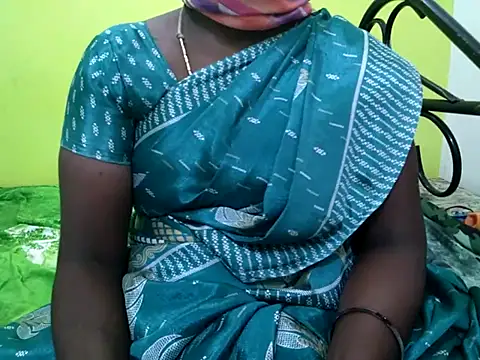 Snapshot of tamil_sumathi chatting on 07.17.26 tamil sumathi online show from 07.17.26
