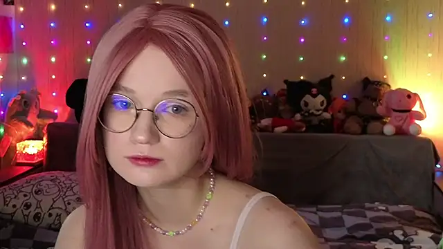 Snapshot of Kitty_smalltits chatting on 03.03.26 Kitty smalltits online show from 03.03.26