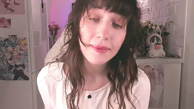 MePretty online show from 01.24.25