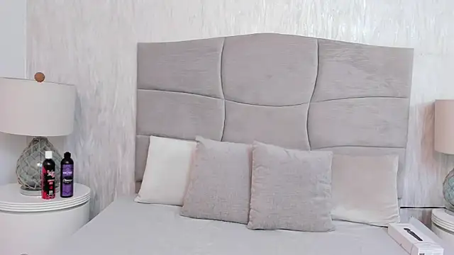 Naomii BDSM online show from 01.15.26