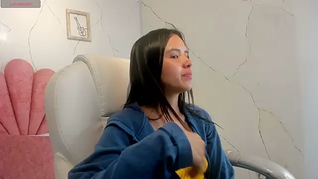 Cherrybombs  online show from 02.17.26