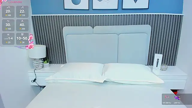 Snapshot of Miia_cute18 chatting on 02.01.26 Miia cute18 online show from 02.01.26