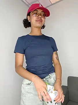   VioletaHeaven   online show from 02.14.26