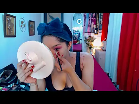 UrScreenGoddess online show from 12.14.25