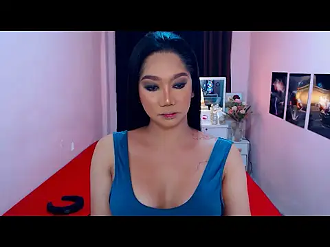 UrScreenGoddess online show from 03.10.26