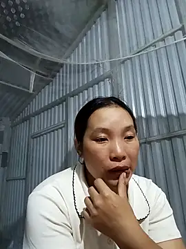 Evelyn-n online show from 04.30.26